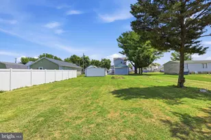 213 S West St, Harrington, DE 19952 - Photo 34
