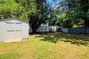 847 Lincoln St, Dover, DE 19904 - Photo 2