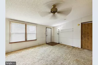 136 Gordon Place, Dover, DE 19901 - Photo 2