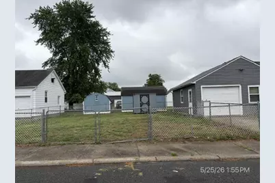 304 Second Avenue, Harrington, DE 19952 - Photo 2