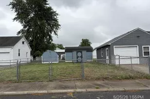 304 2nd Ave, Harrington, DE 19952 - Photo 2