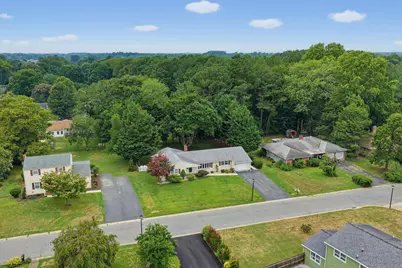 90 Greenview Drive, Dover, DE 19901 - Photo 4