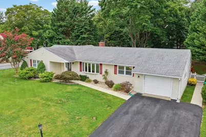 90 Greenview Drive, Dover, DE 19901 - Photo 2
