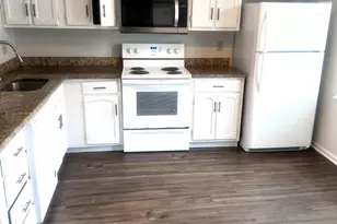 173 Hampton Dr, Dover, DE 19904 - Photo 2