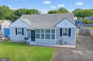 107 Upland Ave, Dover, DE 19901 - Photo 2