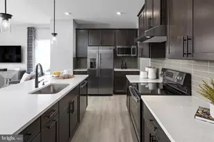 611 Phalen Ct, Wilmington, DE 19808 - Photo 2