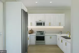 201 Colonial Downs Ct, Newark, DE 19702 - Photo 2