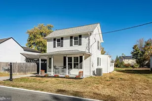 325 Howell School Rd, Bear, DE 19701 - Photo 2