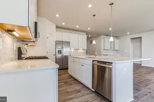 17 Golden Raintree Ct, Middletown, DE 19709 - Photo 6