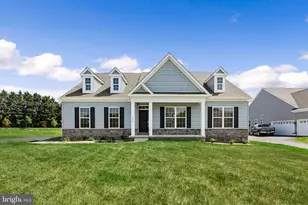 126 Green Forest Dr, Middletown, DE 19709 - Photo 2