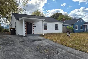 306 Elwood, New Castle, DE 19720 - Photo 2