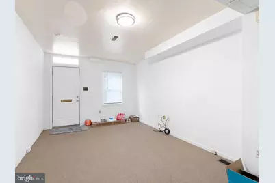 831 Windsor Street, Wilmington, DE 19801 - Photo 2