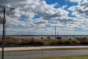 5215 Le Parc Dr, Wilmington, DE 19809 - Photo 2