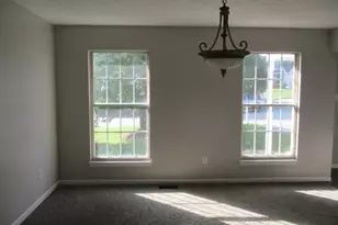 208 Yosemite Dr, Bear, DE 19701 - Photo 2