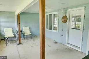 311 Bayard St, Delaware City, DE 19706 - Photo 32