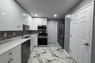 739 E 10th St, Wilmington, DE 19801 - Photo 8