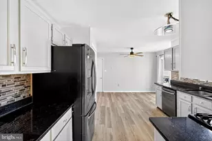 221 Romeo Dr, New Castle, DE 19720 - Photo 16