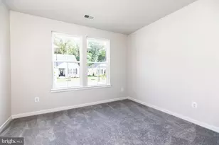 679 Mayfield Fls Dr, Newark, DE 19702 - Photo 14