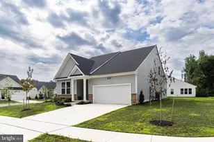 679 Mayfield Fls Dr, Newark, DE 19702 - Photo 2