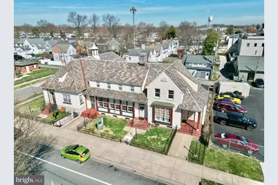 8 Commonwealth Avenue, Claymont, DE 19703 - Photo 2