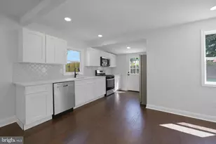 707 Moores Ln, New Castle, DE 19720 - Photo 4