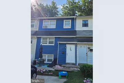 42 Oakmont Drive, New Castle, DE 19720 - Photo 1