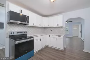 212 Lambson Ln, New Castle, DE 19720 - Photo 12