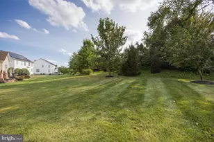 1225 Caitlin Way, New Castle, DE 19720 - Photo 8