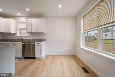 25 Mifflin Avenue, New Castle, DE 19720 - Photo 12