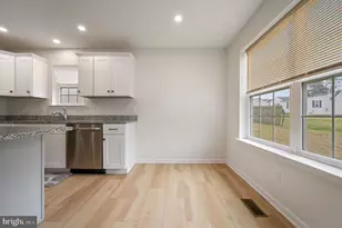 25 Mifflin Ave, New Castle, DE 19720 - Photo 12