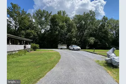 5125 Dupont Pky, Smyrna, DE 19977 - Photo 10