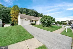 1209 Canvasback Dr, New Castle, DE 19720 - Photo 2
