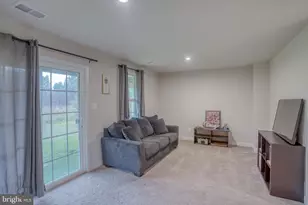 1944 Spearfish Ct, Newark, DE 19702 - Photo 14