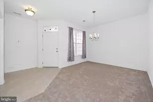 32 Grand National Ln, Newark, DE 19702 - Photo 6