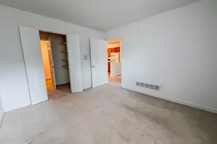 23 E Village Rd, Newark, DE 19713 - Photo 8