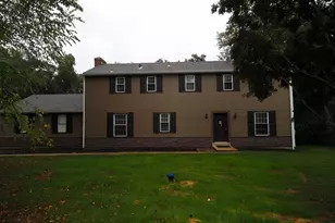 322 Wallace Dr, Newark, DE 19711 - Photo 1