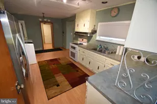 11 Kensington Ln, Newark, DE 19713 - Photo 12