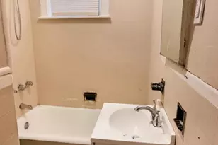 204 W 35th St, Wilmington, DE 19802 - Photo 6