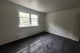 22 Julie Ln, Newark, DE 19711 - Photo 8