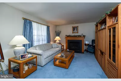 101 N Katrin Circle, New Castle, DE 19720 - Photo 4