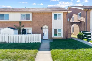 609 Cobble Creek Curv, Newark, DE 19702 - Photo 2