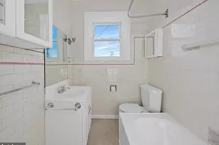 4 Corinne Ct, Wilmington, DE 19809 - Photo 8