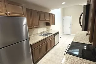 6 Hialeah Ct, Wilmington, DE 19808 - Photo 2