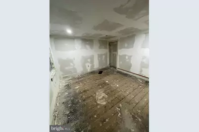 321 E 9th Street, Wilmington, DE 19801 - Photo 8