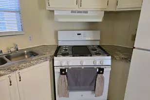 614 S Huckleberry Ave, Bear, DE 19701 - Photo 10