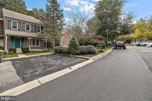 839 Stockbridge Dr, Hockessin, DE 19707 - Photo 2