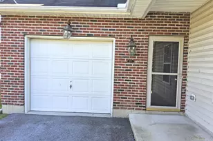 231 Camerton Ln, Townsend, DE 19734 - Photo 2