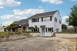 1 Russell Rd, New Castle, DE 19720 - Photo 2