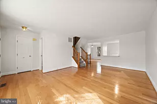 104 W Shetland Ct, Newark, DE 19711 - Photo 4