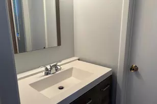 8 N Avon Dr, Claymont, DE 19703 - Photo 6